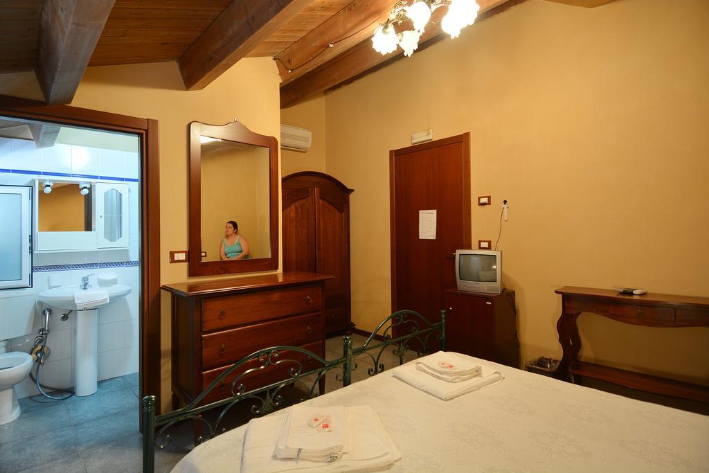 B&B La Castellana Marina di Ragusa Exterior photo